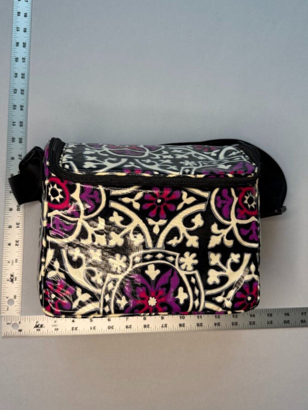 Vera Bradley Scroll Medallion Lunch Bag Cooler Insulated
